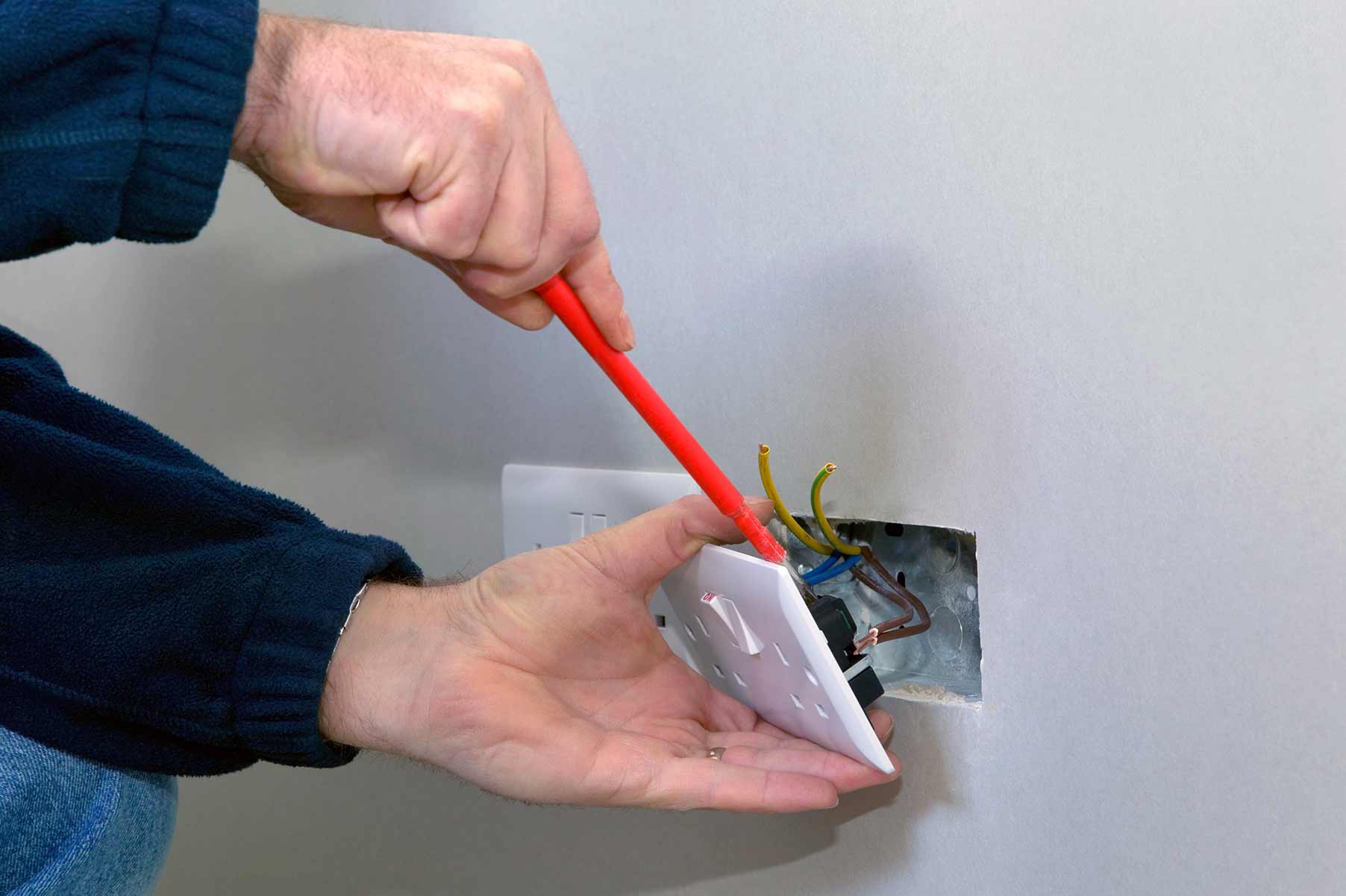 Our electricians can install plug sockets for domestic and commercial proeprties in Beaconsfield and the local area. 